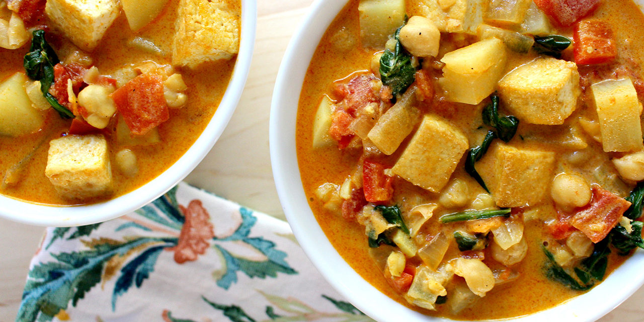 Spicy Chickpea Curry Stew with Veggies and Tofu